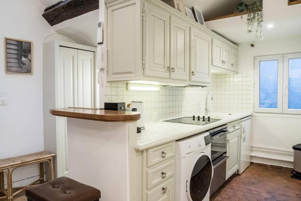 Spacious Studio In Paris Hyper Center - Smart Tv & Wifi - 4P Экстерьер фото